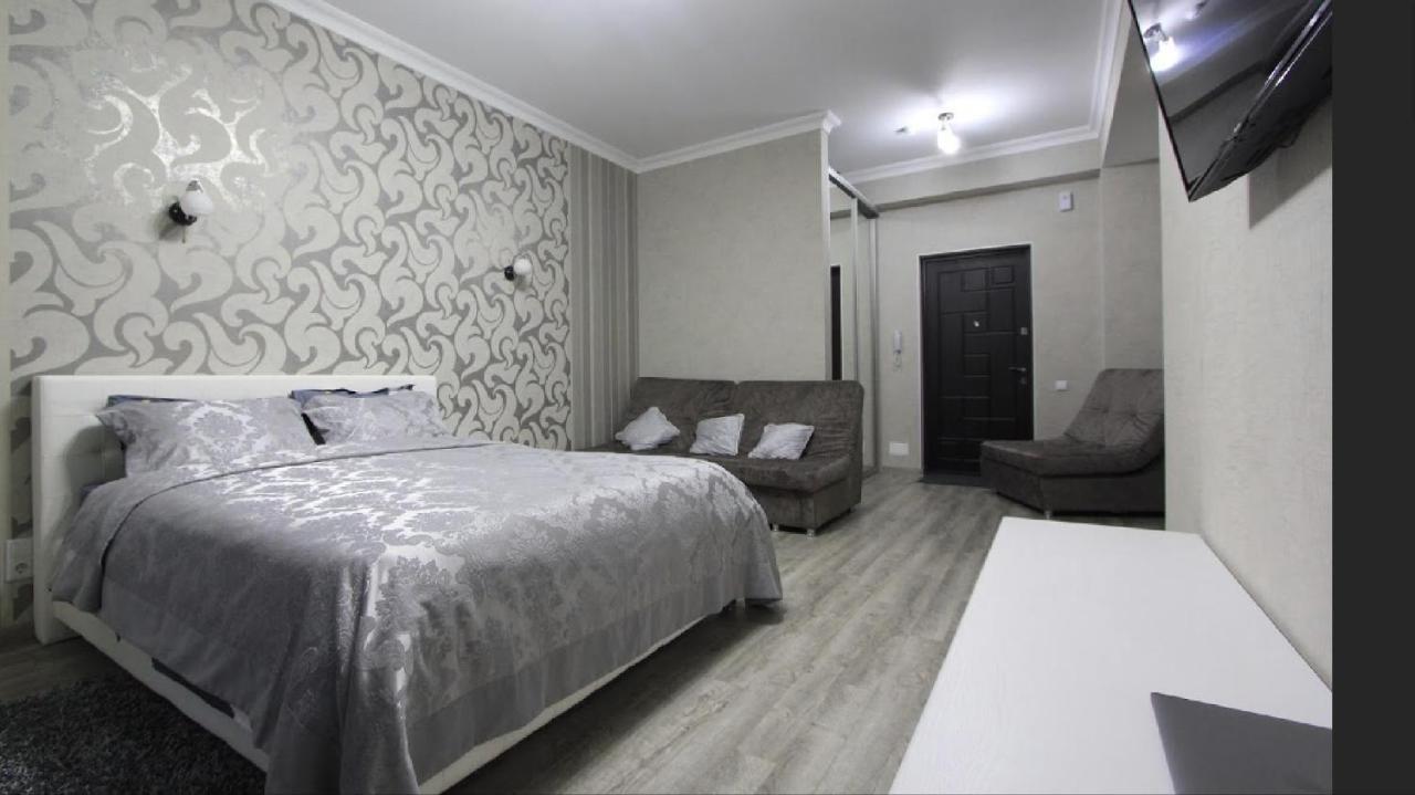 Luxury Exclusive Apartments Skyhouse Exfactor Kischinau Exterior foto